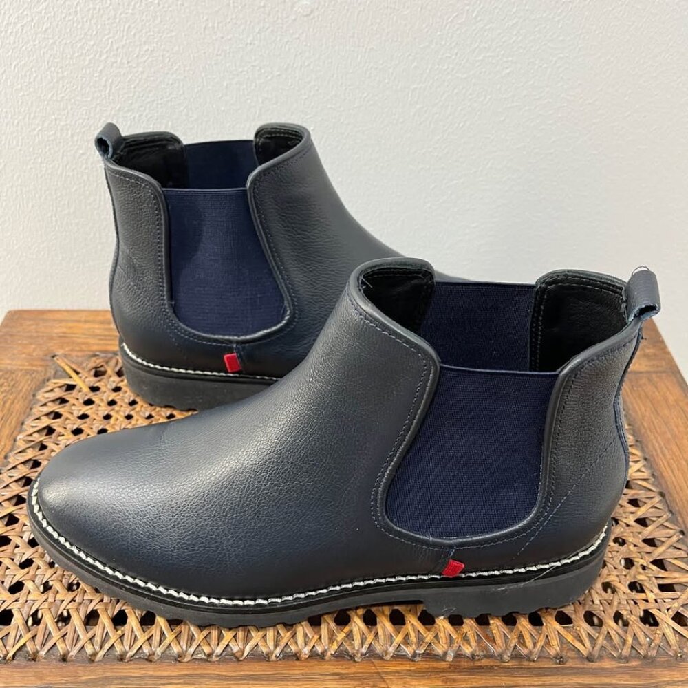 Size 8.5 Leather Slip On Minimal Navy Coastal Preppy Marc Joseph Ankle Boots
